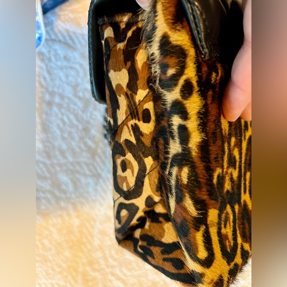 Kurt Geiger, Leather Leopard Medium Kensington Bag. - Picture 12 of 13